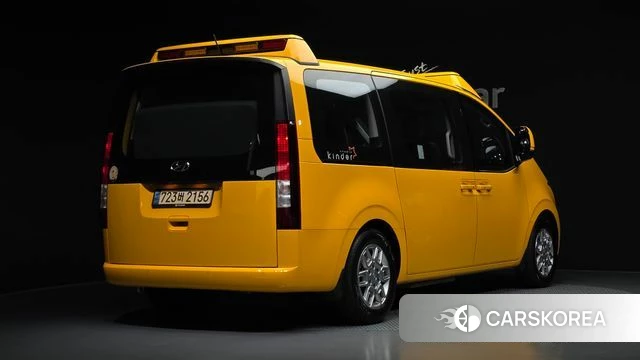 Hyundai Staria 2024 Желтый из Кореи