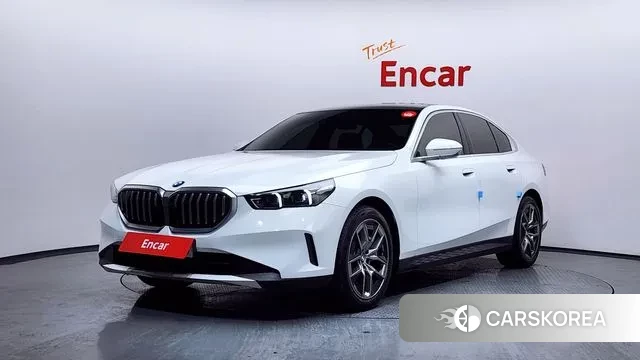 BMW 5 Series (G60) 2024 Белый из Кореи