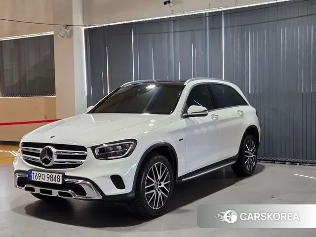 Mercedes-Benz GLC-Class X253 2021 Белый из Кореи