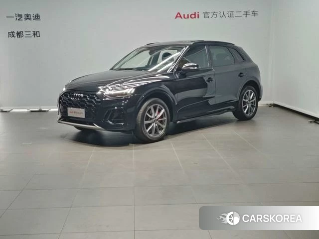 Audi Q5L 2021 Черный из Китая