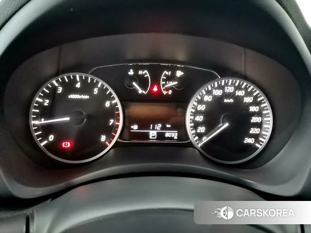 Nissan Xuan Yi 2024 Белый из Китая