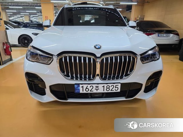 BMW X5 (G05) 2023 Белый из Кореи