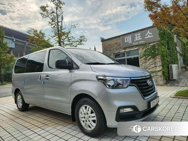Hyundai The New Grand Starex 2020 Серый из Кореи