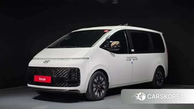 Hyundai Staria 2022 Белый из Кореи