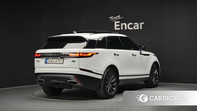 Land Rover Range Rover Velar 2018 Белый из Кореи