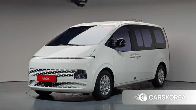 Hyundai Staria 2025 Белый из Кореи