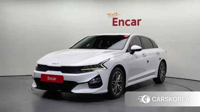 Kia K5 3rd generation 2022 Белый из Кореи