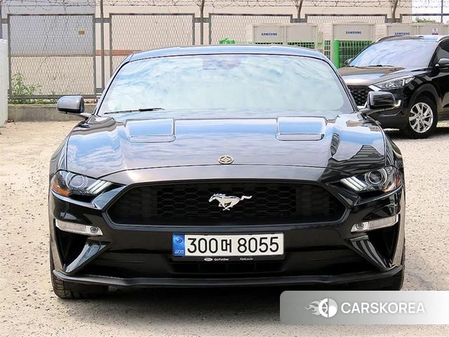 Ford Mustang 2023 Черный из Кореи