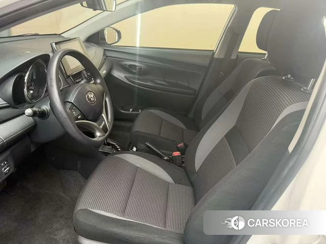 Toyota Vios 2023 Белый из Китая