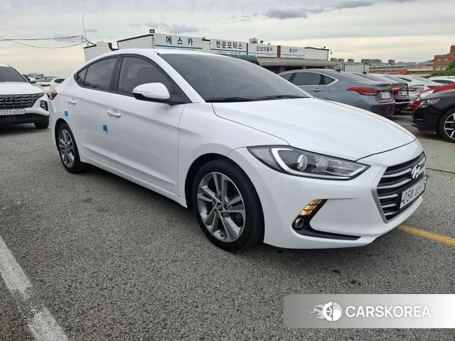Hyundai Avante AD 2018 Белый из Кореи
