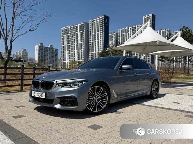 BMW 5 Series (G30) 2019 Серый из Кореи