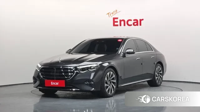 Mercedes-Benz E-Class W214 2025 Серый из Кореи