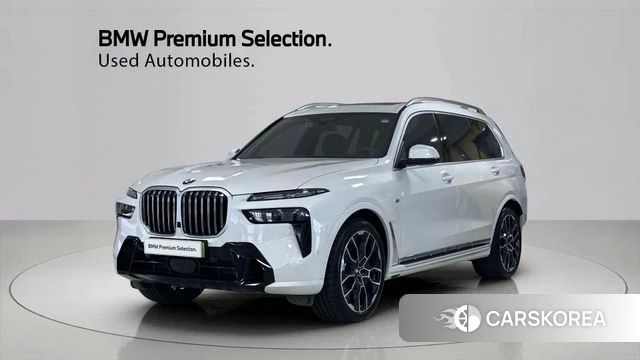 BMW X7 (G07) 2025 Белый из Кореи