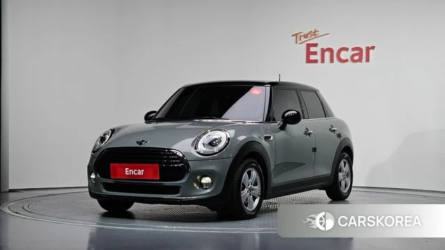 Mini Cooper D 2018 Серый из Кореи