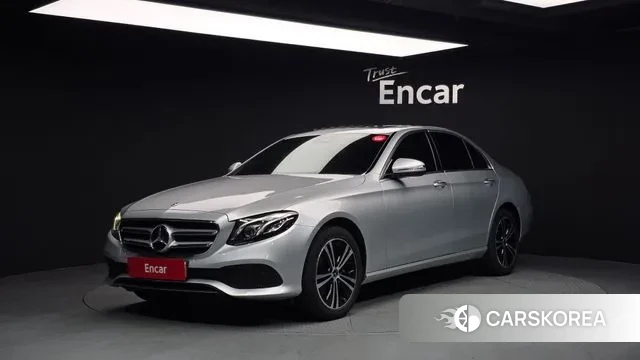 Mercedes-Benz E-Class W213 2020 Серый из Кореи