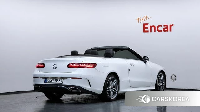 Mercedes-Benz E-Class W213 2018 Белый из Кореи