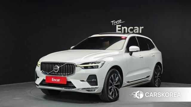 Volvo XC60 second Generation 2022 Белый из Кореи
