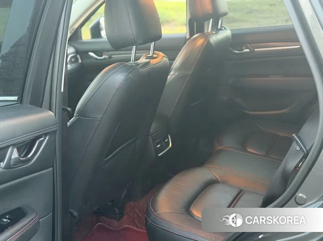 Mazda CX-5 2022 Черный из Китая