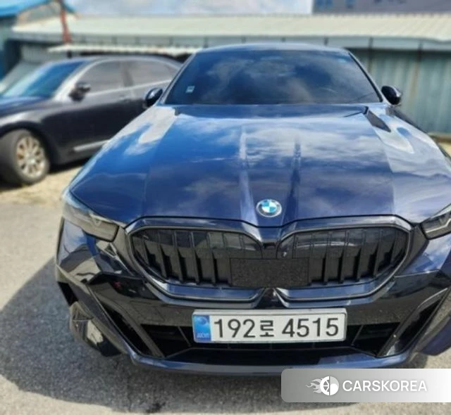 BMW 5 Series (G60) 2024 Черный из Кореи