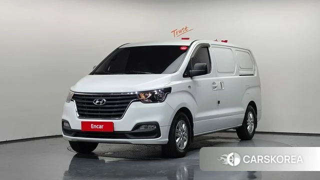 Hyundai The New Grand Starex 2018 Белый из Кореи