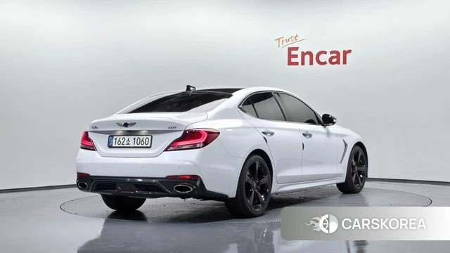 Genesis G70 2018 Белый из Кореи