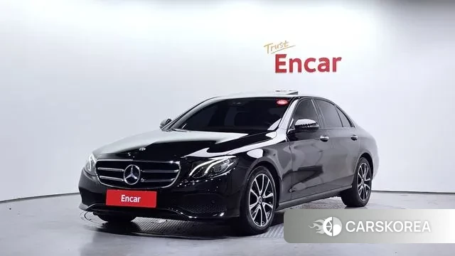 Mercedes-Benz E-Class W213 2020 Черный из Кореи
