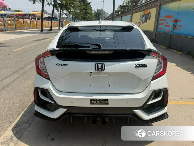 Honda Civic 2022 Белый из Китая