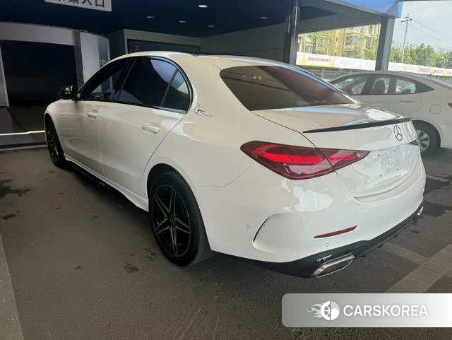 Mercedes-Benz Class C 2024 Белый из Китая