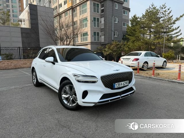 Genesis GV70 2021 Белый из Кореи