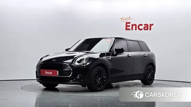 Mini Cooper Clubman 2024 Черный из Кореи
