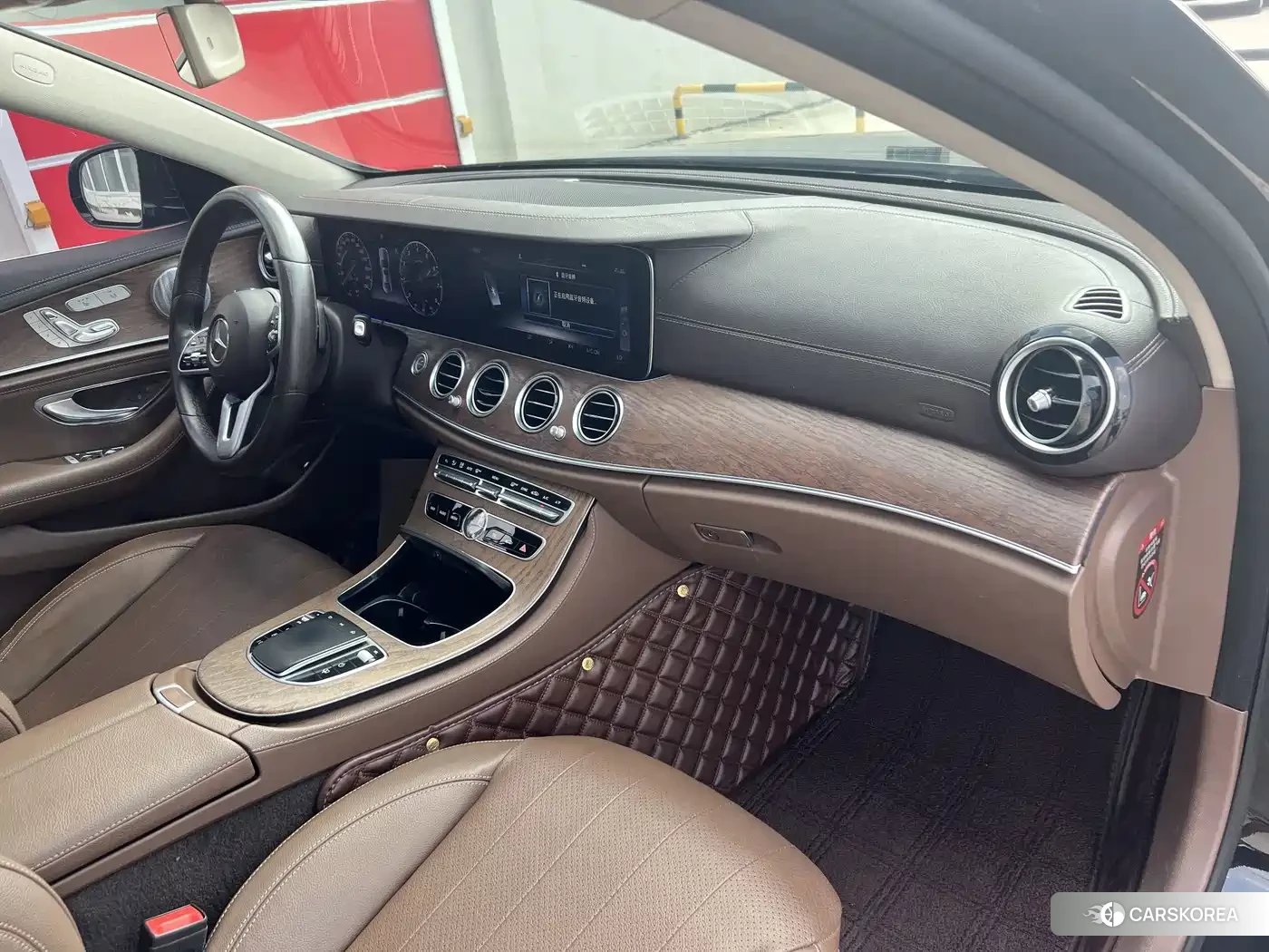 Mercedes-Benz E-Class 2020 Черный из Китая, фото 2