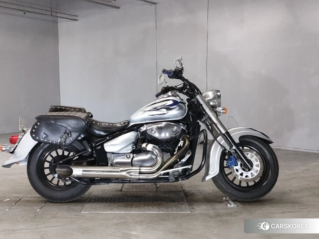 Проданный Suzuki INTRUDER 400 CLASSIC 2013 из Японии, фото 2
