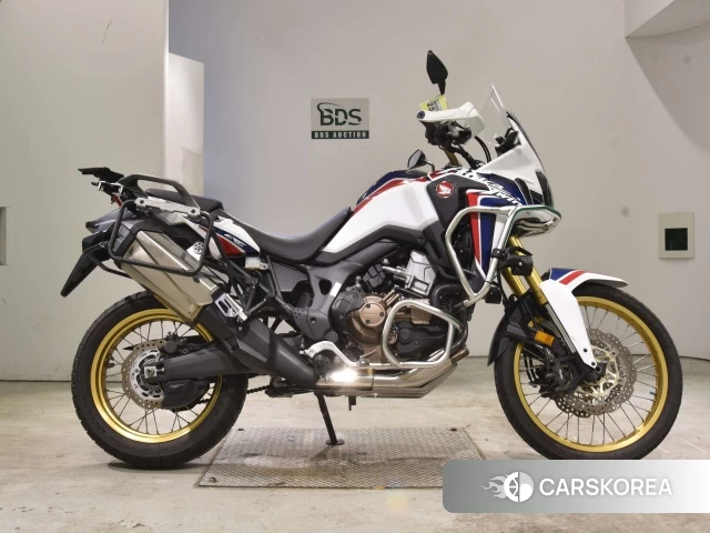 Проданный Honda CRF1000L AFRICA TWIN 2017 из Японии, фото 2