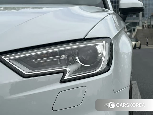 Audi A3 2020 Белый из Китая