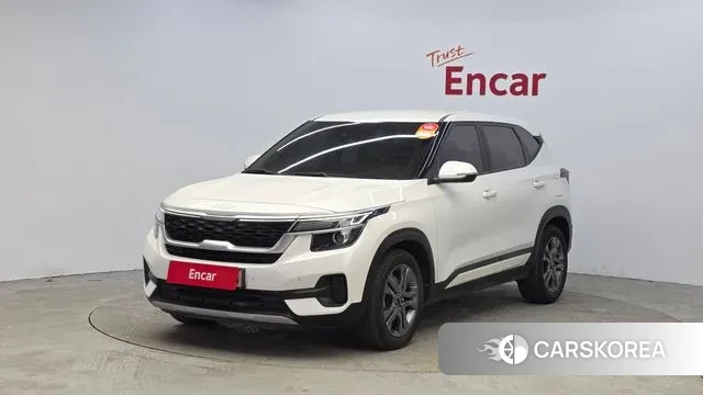 Kia Seltos 2022 Белый из Кореи