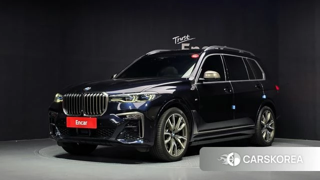 BMW X7 (G07) 2019 Черный из Кореи