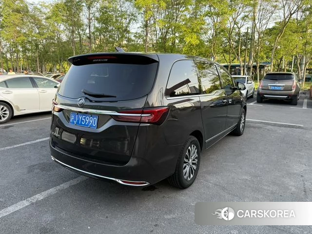Buick GL8 2020 Коричневый из Китая