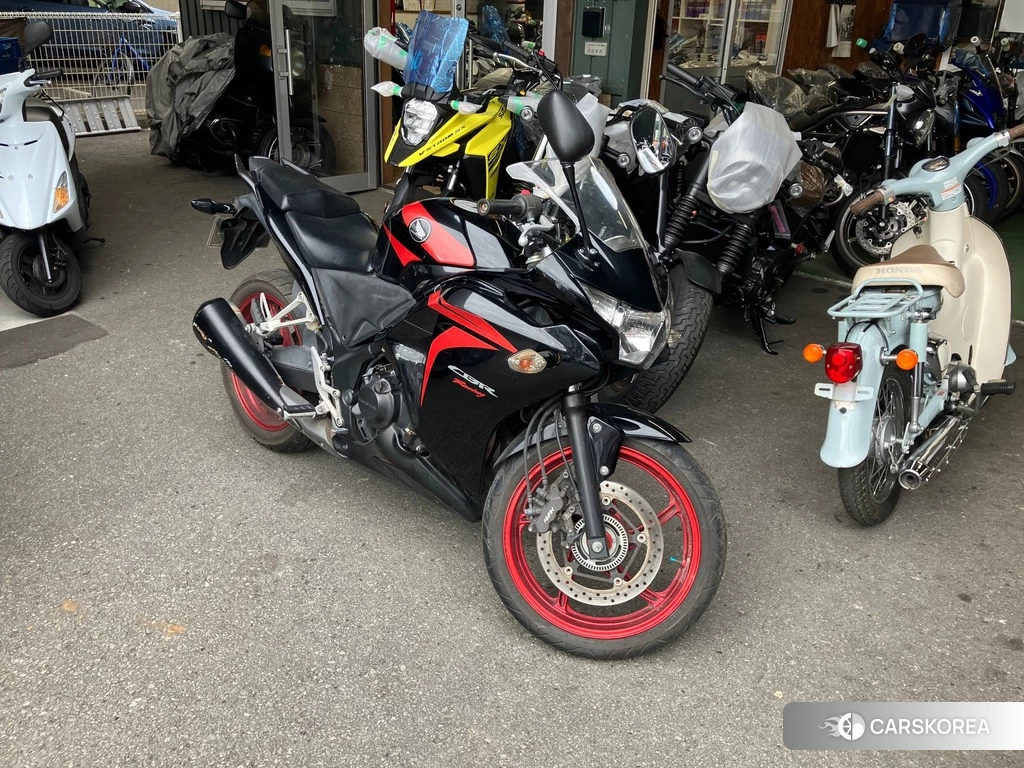 Проданный Honda CBR250R ABS 2011 из Японии