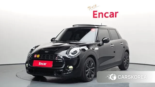 Mini Cooper S 2019 Черный из Кореи
