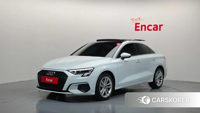 Audi A3 (8Y) 2023 Белый из Кореи
