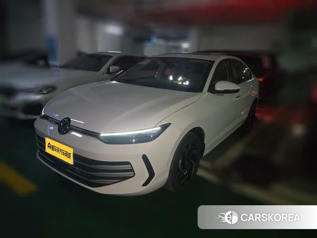 Volkswagen Lavida 2026 Белый из Китая