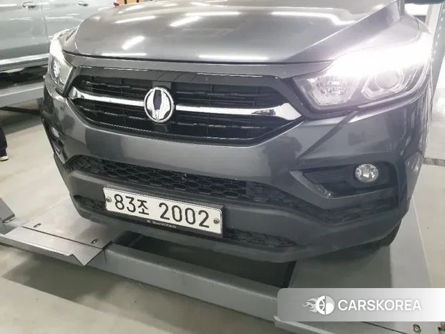 Ssangyong Rexton Sports 2019 Серый из Кореи
