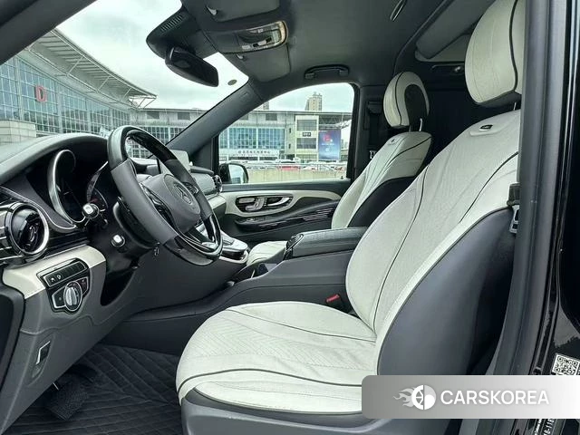 Mercedes-Benz V-class 2022 Черный из Китая