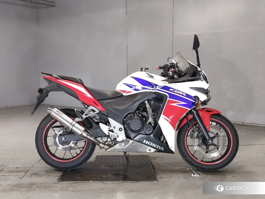 Проданный Honda CBR400R id 4176215 из Японии