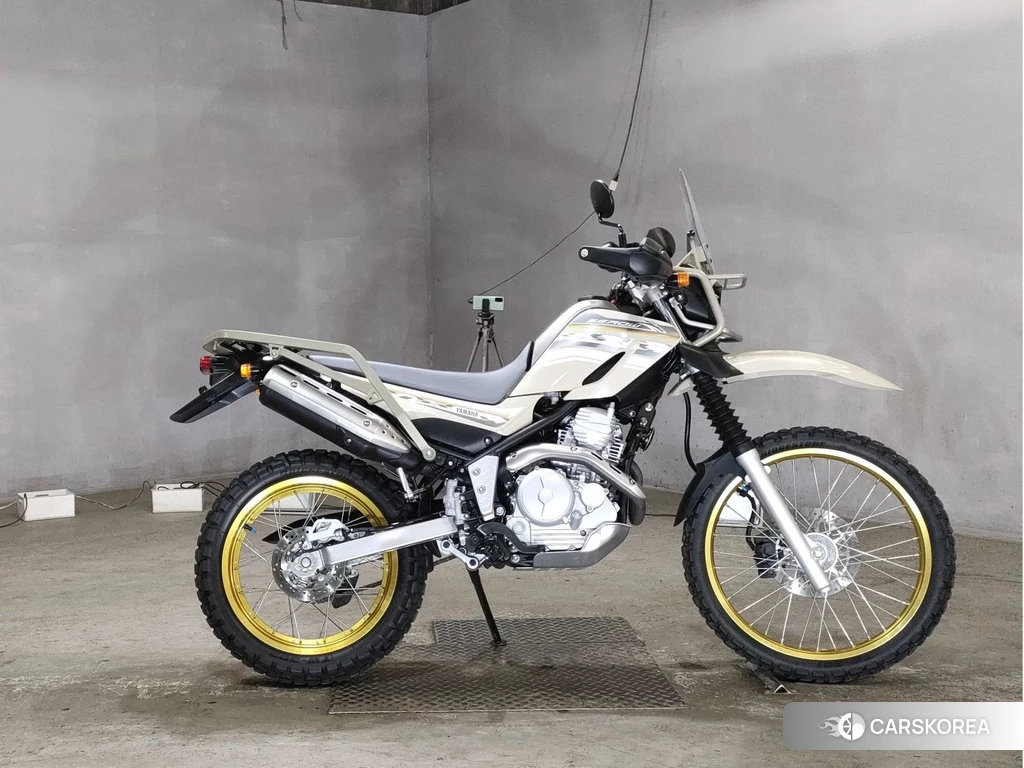 Проданный Yamaha SEROW 250 2014 из Японии