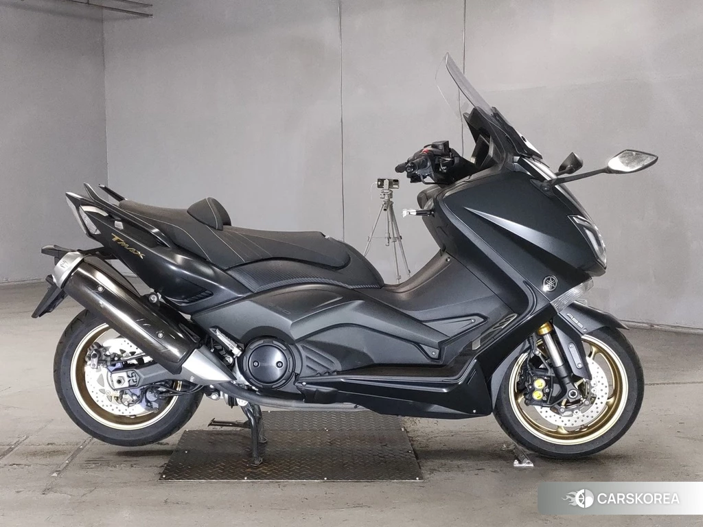 Проданный Yamaha T-MAX 530 id 4171902 из Японии
