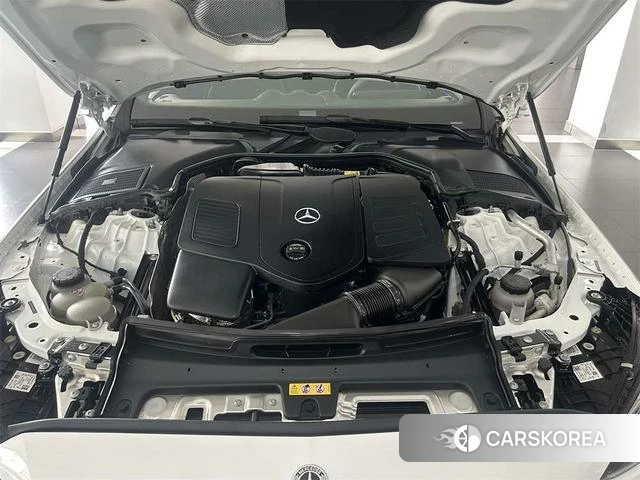 Mercedes-Benz Class C 2024 Белый из Китая