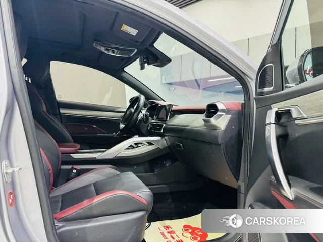 Geely Automobile Binyue 2019 Серебристо-серый из Китая
