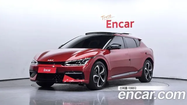 Kia EV6 2023 Красный из Кореи