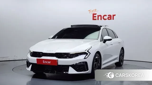 Kia The New K5 3rd generation 2023 Белый из Кореи